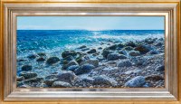 Тихое море, каменистый берег - картина маслом испанского художника Маркоса Эстеве